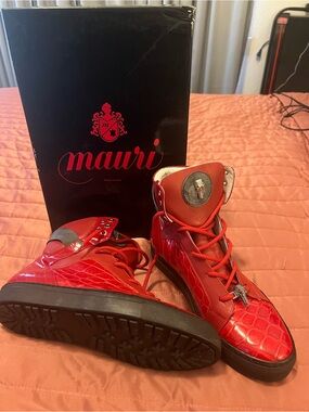 Mauri Red Croc-Embossed Leather High-Tops with Medallion - New